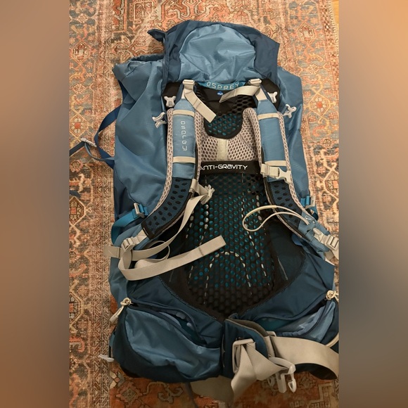 osprey aura 50 litre womens backpack from the top or bottom Osprey Aura AG 50 Women's